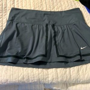 Nike tennis skirt